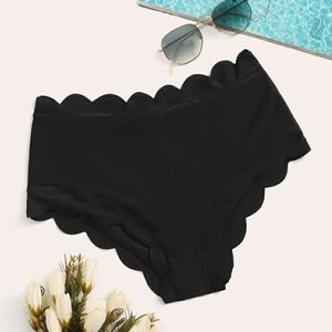 Scallop Trim High Waist Bikini Panty - New